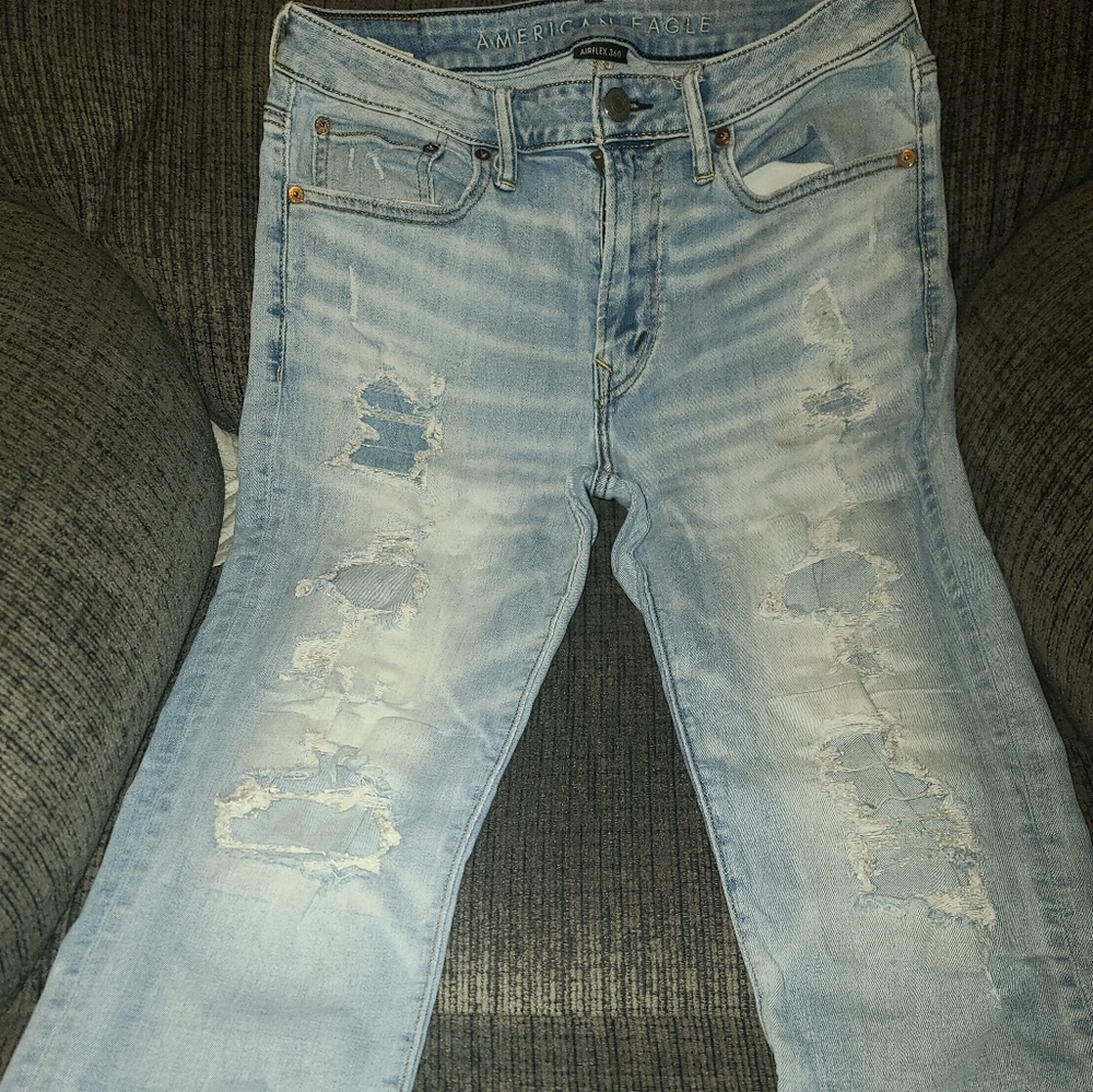 American eagle outfitters men's jeans size 32x32.